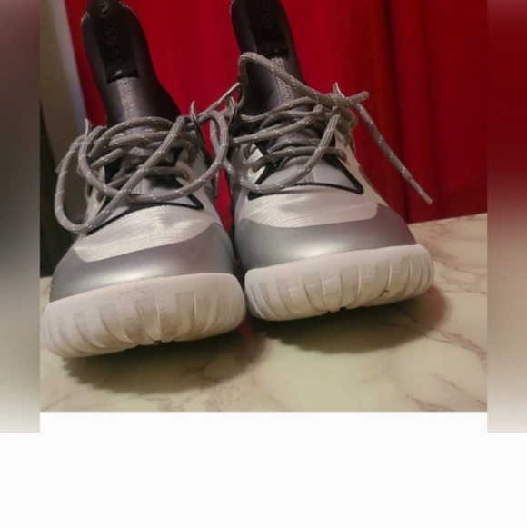 Adidas Men's Silver and Black Sneakers - Picture 14 of 14